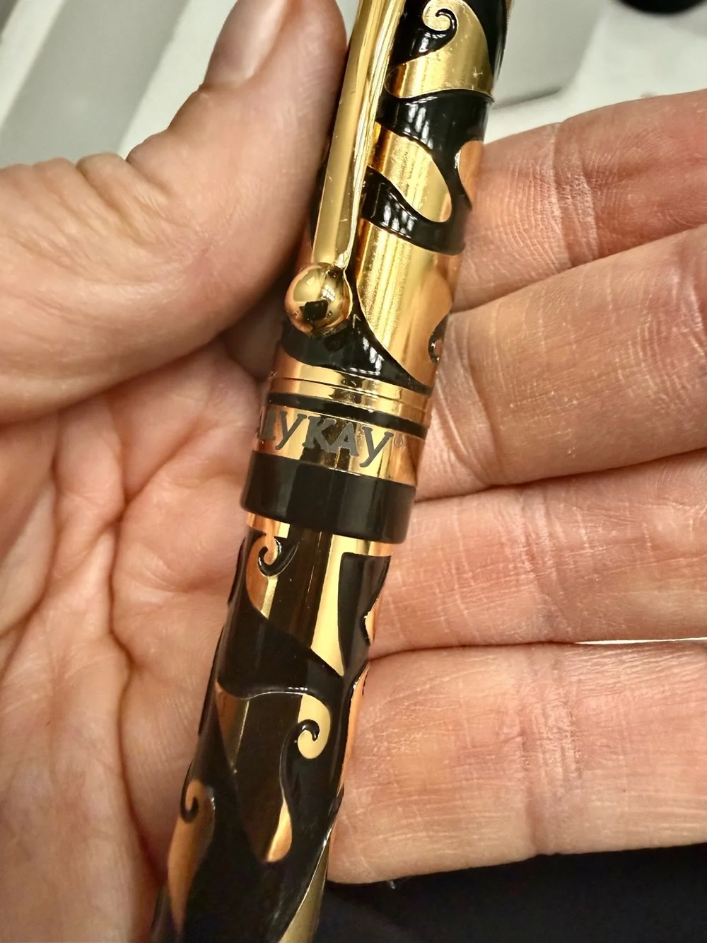 FREE Mary Kay Black and Gold Decorative Pen with a $300 purchase